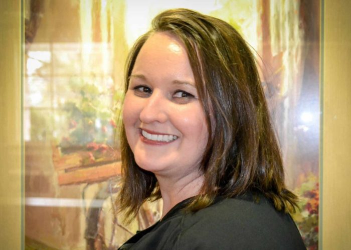 Gina, Hygienist